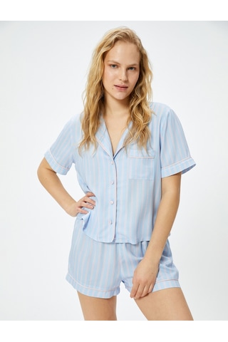 Koton Düğmeli Pijama Üstü Kısa Kollu Cep Detaylı Viskon Mavi Çizgili 4slk50062mw Mavi