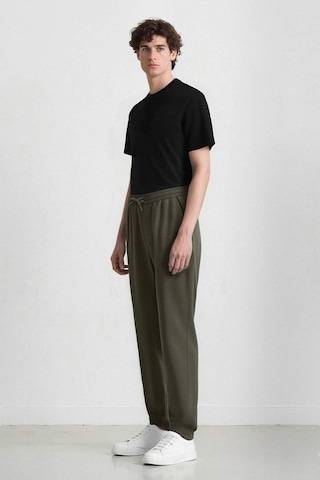 DeFacto Kışlık Jogger Pantolon Beli Bağcıklı Cepli Düz Paça D8641AX24AUKH244 Haki