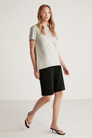 Samantha Kadın %100 Organik Pamuklu Comfort Fit Arkası Uzun Basic Örme Açık Gri T-shirt