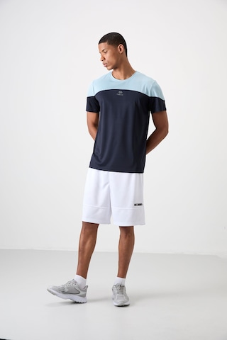 Tommy Life Lacivert Polyester Nefes Alan Dokulu İnce Esnek Standart Fit Erkek Performans T-shirt - 88386 Lacivert
