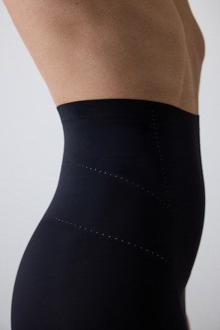 Penti #İzbırakmaz Siyah Light Yüksek Bel Slip Korse