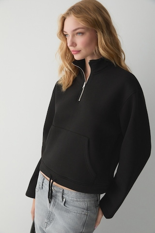 ETHIQUET BE AGIO Kadın Organik Pamuklı Kanguru Cepli Yakası Fermuarlı Siyah Sweatshirt