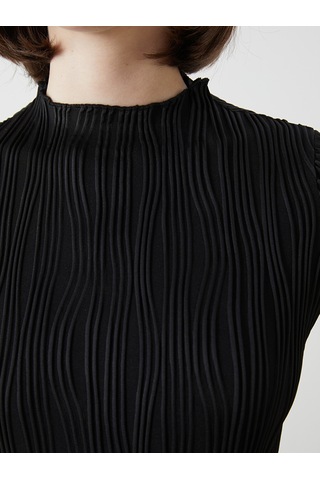 Lcwaıkıkı Classic Siyah Dik Yaka Dokulu Kadın Body