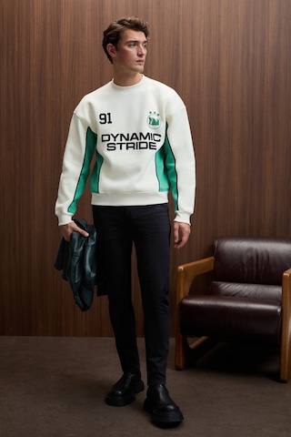 Grimelange MONTY Erkek Yuvarlak Yaka Baskılı Omuzları Yeşil Renkte Relaxed Fit Ekru Sweatshirt