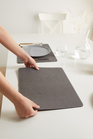 2 Adet Gri Deri Sofra Sunum Tabak Altlığı Supla Amerikan Servisi 40 x 30 CM Gri