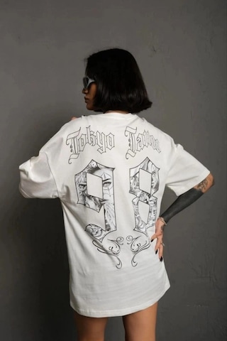 Freedom Storee Kadın Bisiklet Yaka Baskılı Oversize Kısa Kol T-shirt - Beyaz Çok Renkli