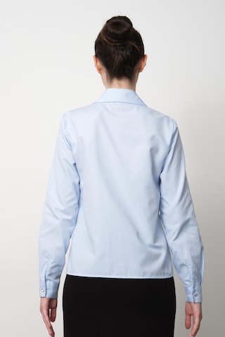 Pera Moda Kadın Slim Fit Pamuklu Ofis Gömleği Bebe Mavisi