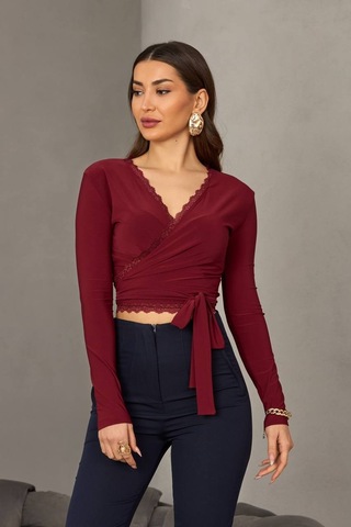 Kadın Dantel Detaylı Kruvaze Bağlamalı Crop Bluz Bordo