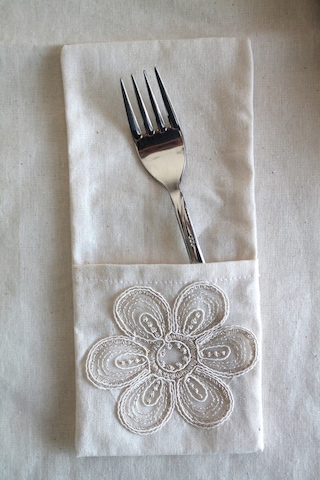 Çiçek Dantelli Krem Keten Kaşıklık Servis Sunum Table 6 Adet Krem