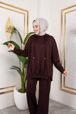 Yeni Sezon Spor Modal Takım Kahverengi