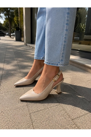 Asmi Shoes Kadın Teresa Krem Rugan Sivri Burun Arkası Açık 8 Cm Topuklu Ayakkabı