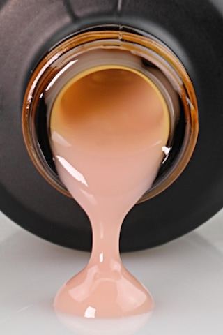 Momo Professional Gel In Bottle No.07 Akıllı Fırçalı Protez Tırnak Jeli Natural 18 Ml