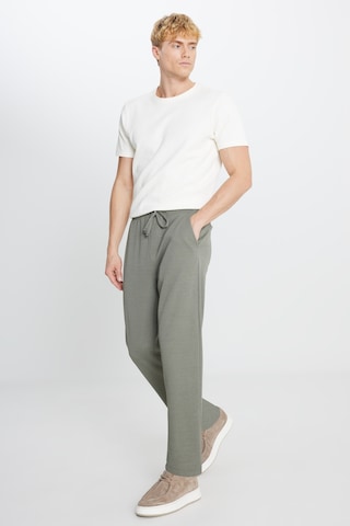 AC&Co / Altınyıldız Classics Erkek Hakı Pamuklu Standart Fit Normal Kesim Beli Lastikli Diagonal Desenli Örme Pantolon Haki
