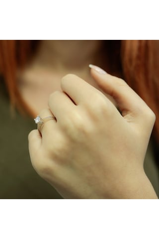 Lova G Renk 0,42 Karat Pırlanta Tektaş Yüzük - HRD Sertifikalı - 1030061
