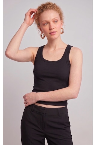 Nacar Store Kadın Fitilli Görünümlü Kaşkorse Kalın Askılı Basic Beyaz Bluz Atlet Siyah