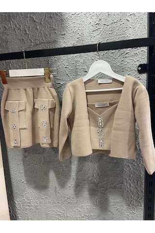 Riccotarz Kız Çocuk Askılı Bluz Hırka Ve Elmas Taş İşlemeli Cepli Bej Triko Etekli Takım Bej