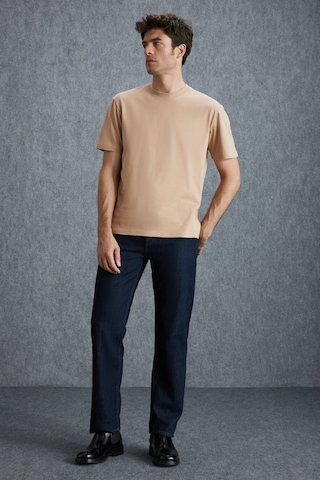 Grimelange Solo Erkek %100 Organik Pamuklu Kalın Dokulu Comfort Fit Bisiklet Yakalı Bej T-shirt