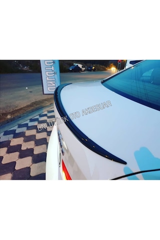 OtoÇizgi BMW E90 318 320 325 330 Bagaj Üstü Spoiler Piano Black- BEYAZ OtoÇizgi
