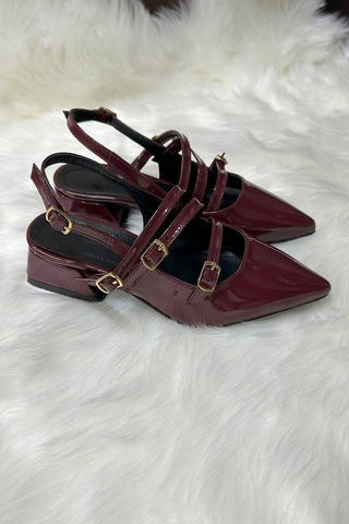 Günlük Kadın Rugan Sivri Burunlu Ayarlanabilir Kemerli Baretli Kısa Blok Topuklu Ayakkabı 455 - 54 Bordo