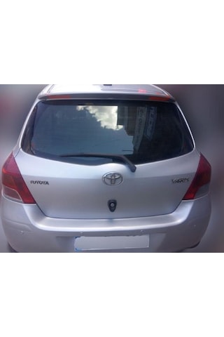 Toyota Uyumlu Yaris İnce Boyalı Anatomik Spoiler