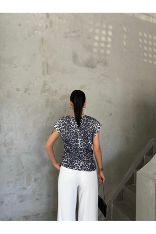 Defymoda Leopar Desen Yandan Bağlama Detaylı Bluz - Gri Gri