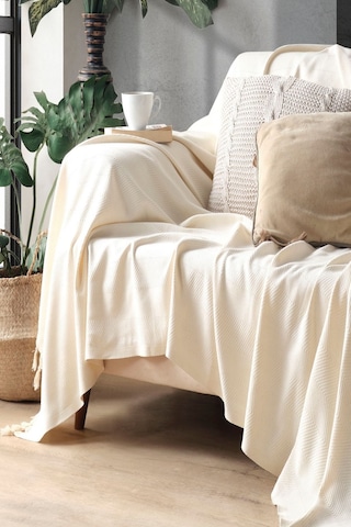 Miracolo Home Ekru Pamuklu Dekoratif Koltuk Örtüsü 170x230 Boyutlu Optimal Kaymaz Tasarım
