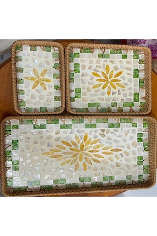 Sarı Beyaz Çiçek Mozaik Desenli Yeşil Kenarlı Hasır Tepsi Seti