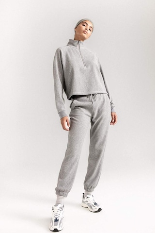 DeFactoFit Standart Fit Jogger Eşofman Altı D1707AX24AUGR93 Gri