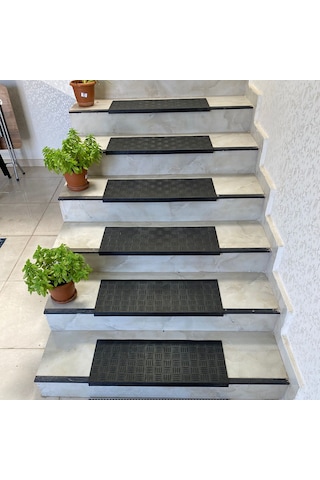 Siyah Plastik Kaydırmaz Dış Mekan Merdiven Basamak Paspası