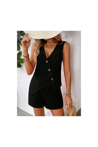 Butik İstanbul Kadın Askılı Önü Düğmeli Asimetrik Detaylı Bluz Ve Astarlı Short Ikili Takım Bej