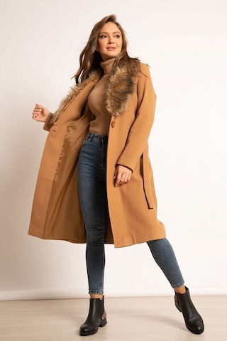 Lavajeans Yakası Kürklü Kadın Kaşe Kaban Kahverengi