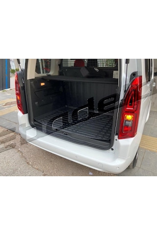 Opel Combo 2024 3d Kauçuk Kokusuz Bagaj Havuzu