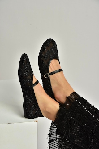 Fox Shoes Y726711415 Siyah File Çiçek Motif İşlemeli Kadın Babet Siyah