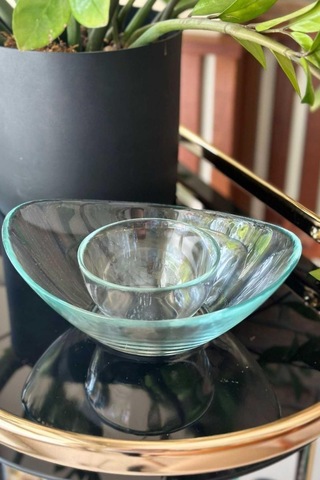 Ortası Kaseli Kenarları Çukur Sos Servis Sunum Kasesi Cam 25 Cm