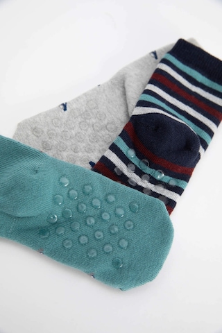 Defacto Erkek Bebek 3'lü Pamuklu Uzun Çorap B1429A5NSKR1 Çok Renkli