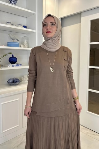Rabia Şamlı Rana Triko Takım Sütlü Kahve Normal