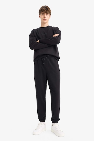 Defacto Regular Fit Beli Bağcılı Paçası Lastikli Cepli Basic Düz Jogger Eşofman Altı E9427ax25aubk81 Siyah