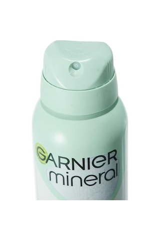 Garnier Mineral Hyaluronik Bakım Sprey Deodorant, 150 Ml