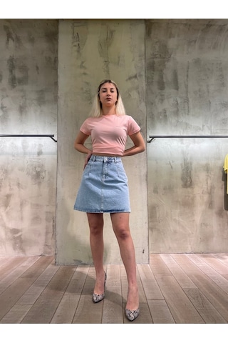 Vigoss Kadın Mini Denim Etek 50455-00422 Açık Mavi Vigoss Kadın Mini Denim Etek 50455-00422 Açık Mavi