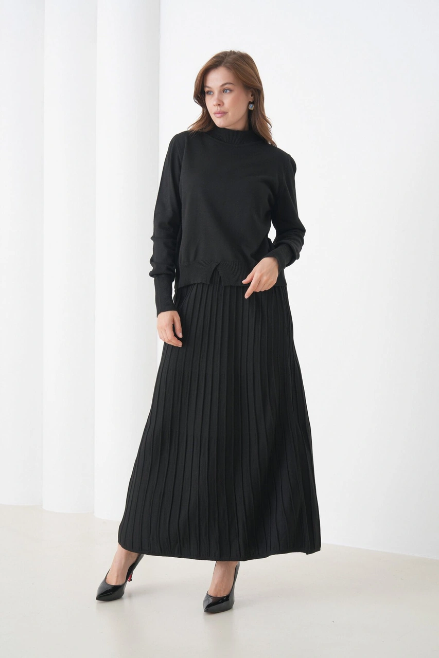 Kadın Pileli Etek Kazağı V Tasarım Tesettüre Uygun Örgü Triko Etek Kazak Takım Siyah