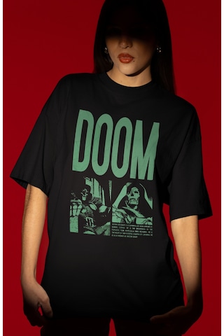 Doctor Doom Süper Kahraman Film Ön Baskılı Unisex Oversize Tişört Siyah