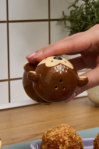 Karaca Monkey Tuzluk Ve Biberlik Kahverengi Kahverengi