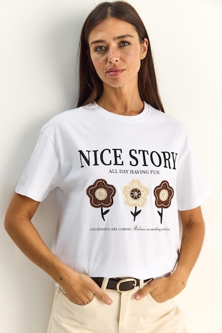 Shade Kadın Nice Story Yazı Ve Nakış Detaylı Relaxed Fit T-shirt 7635 60286116 - Beyaz