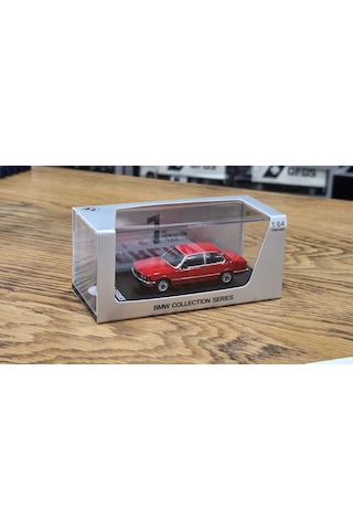 1/64 Bmw E21 Kırmızı - Collector Edition 50 Years Bmw 3 Series