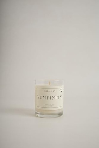 Yumfinity Karamel-ananas Kokulu Soya Mum Küçük Siyah