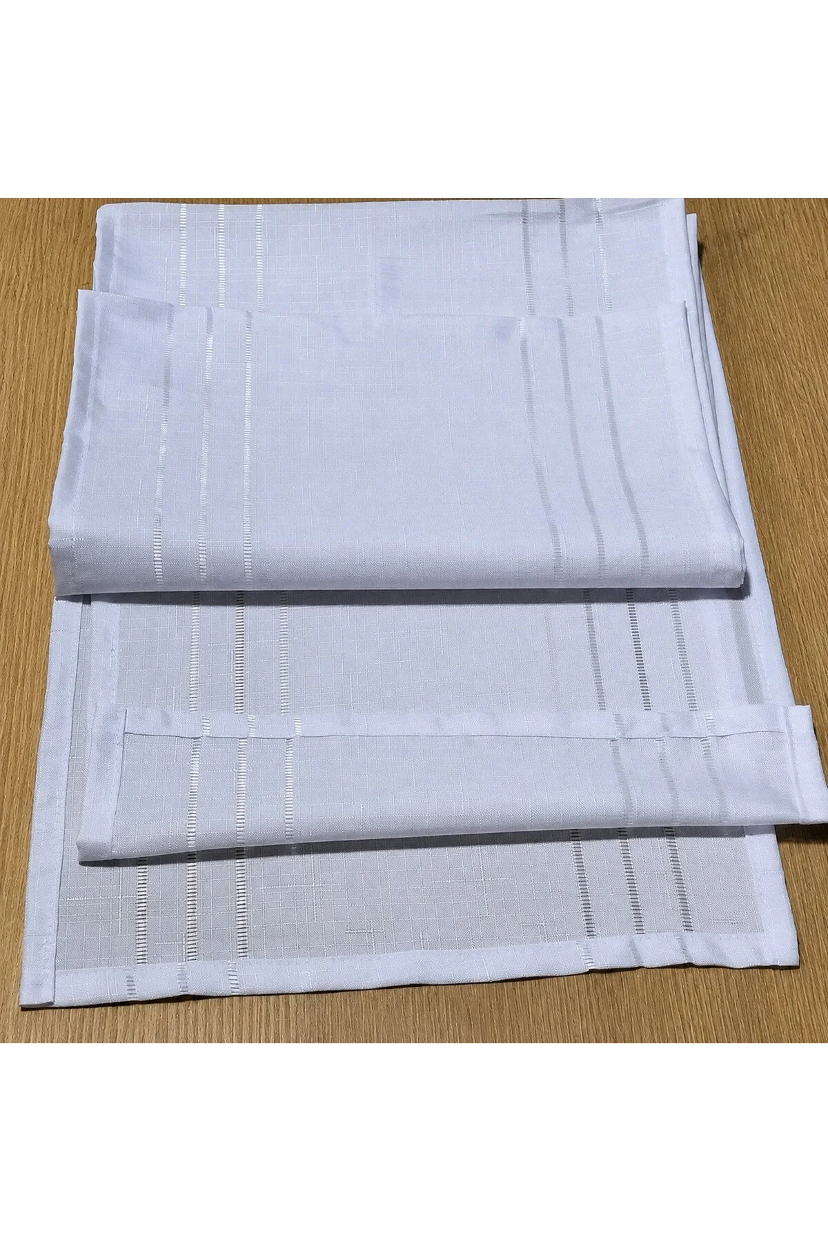 %100 Polyester Dertsiz Leke Tutmaz Şerit Desenli Runner Masa Örtüsü 34x200 Cm Beyaz