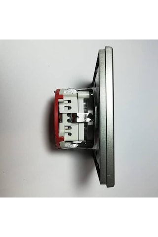 Makel Karea Şok Korumalı Topraklı Priz Füme