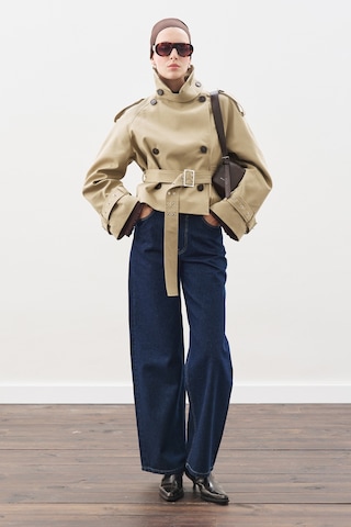 Kemerli Kısa Trençkot Kum Kum