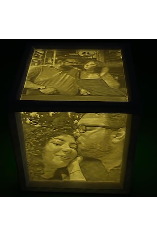 Sihirli Anılar 4 Fotoğraflı Lithophane Beyaz Dekoratif Gece Lambası 7x7 Cm