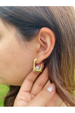 Çelik Gold Inci Detaylı Dikdörtgen Kadın Küpe Sevgiliye Hediye Gold